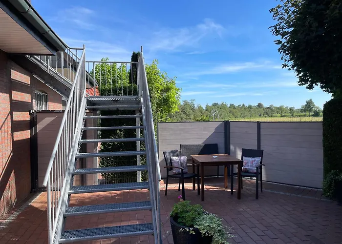 Single-appartement Am Nordwald, アパート